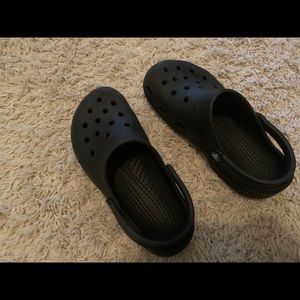 Black Crocs